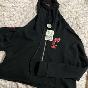 Brand new university of Cincinnati cropped hoodie